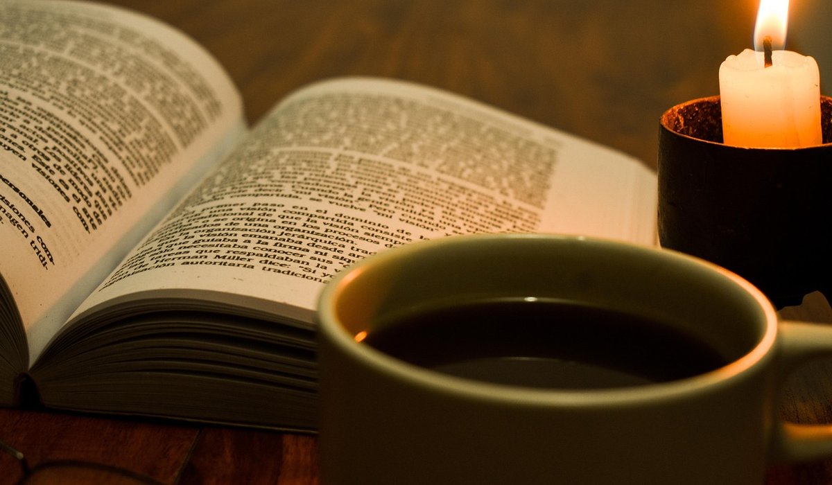 Questions to Ask During a Lively Book Club Meeting